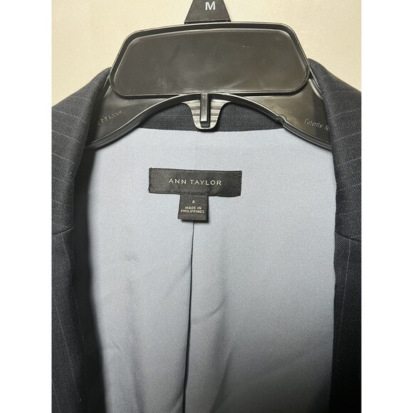 Ann Taylor Womens Blazer Size 6p Petite Dark Blue %80 Wool Single Button Jacket - Picture 2 of 12